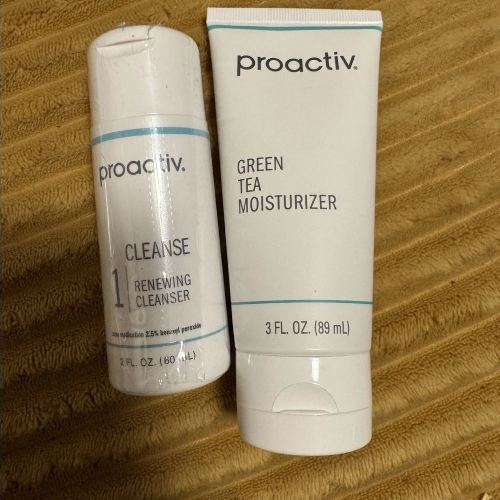 Proactiv Cleanse Renewing Cleanser 2oz & Green Tea Moisturizer 3oz EXP27 Lot/2